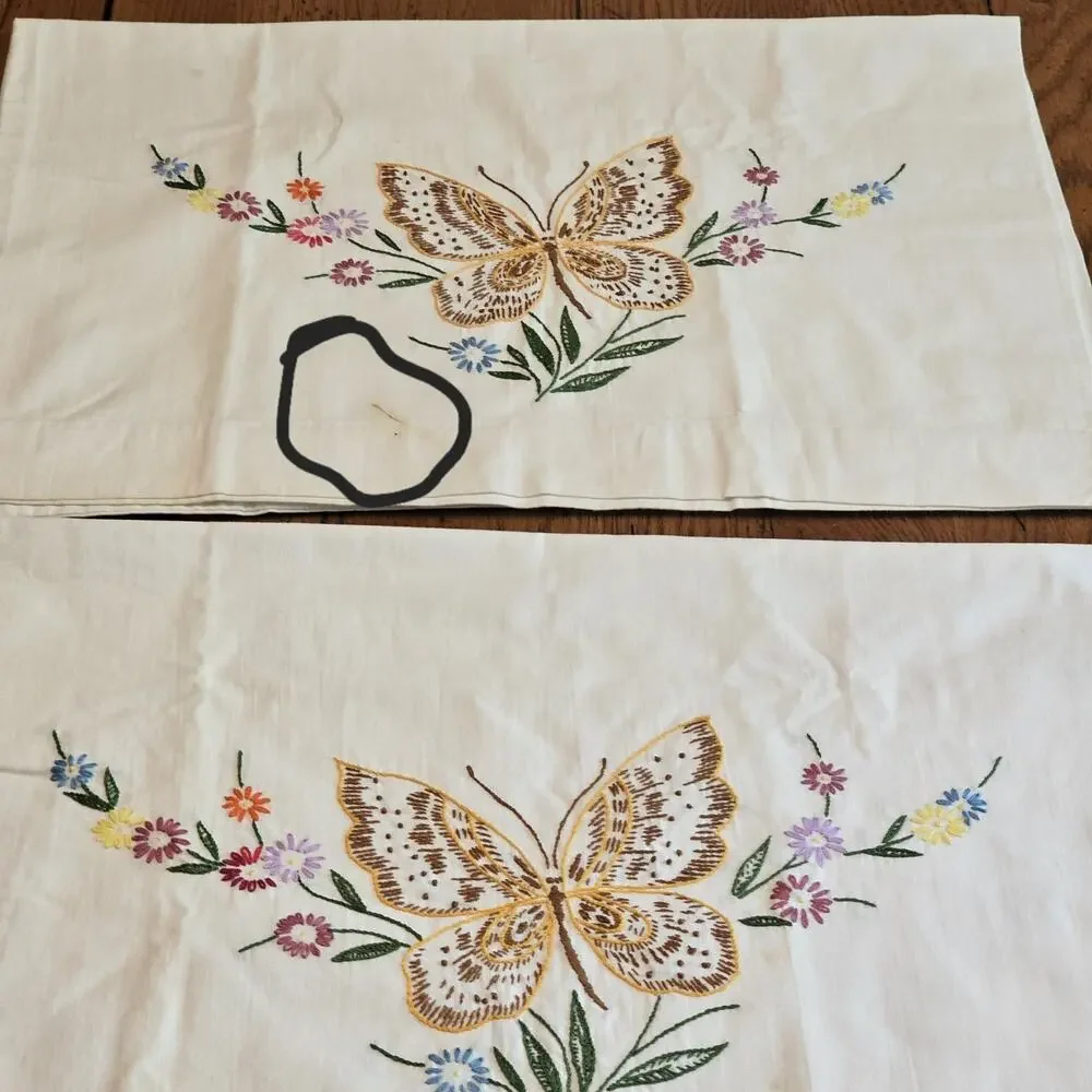 VTG Butterfly Hand Embroidered Pillowcases Cotton Pair Cottagecore Floral